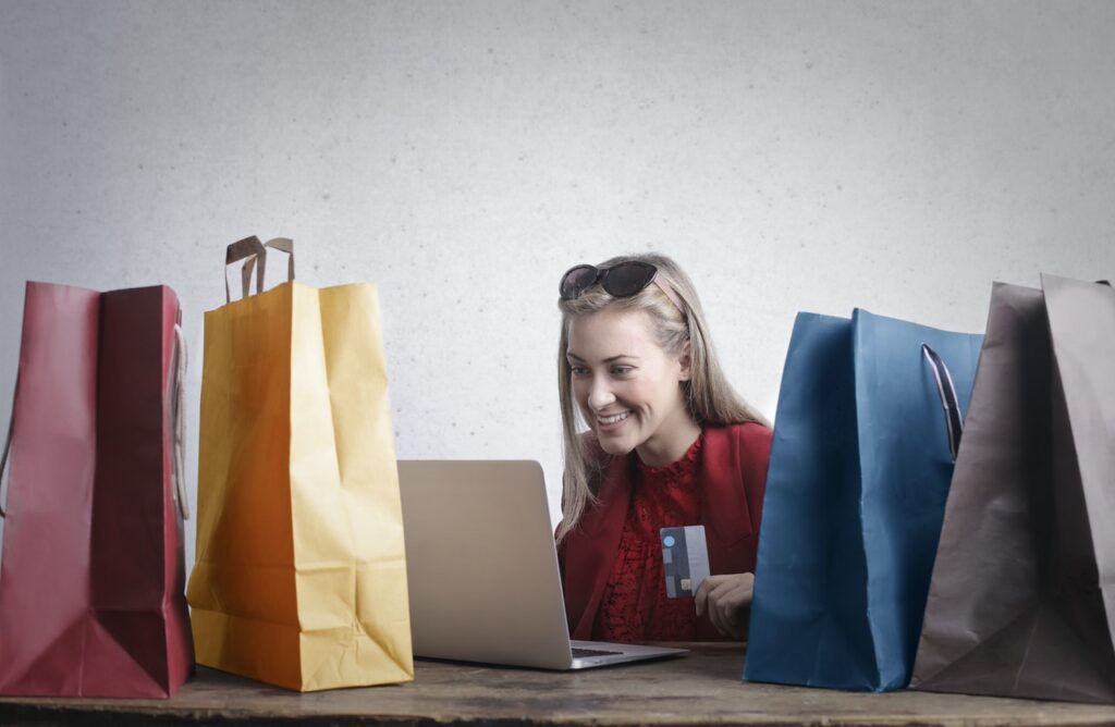 catalog marketers using postcards